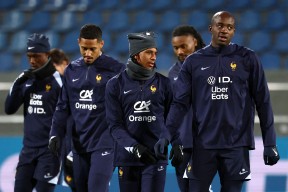 赛前法兰克福备战社区盾窗口期拜仁慕尼黑备战法甲，阿贾克斯止住颓势备战国王杯都惊呆了的简单介绍