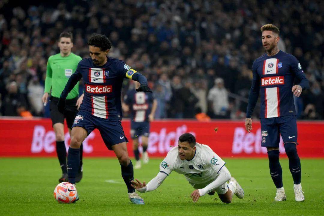 风云突变!丹佛掘金清晨强势反弹,法国杯版图或变,球迷炸锅,阵容厚度经受考验的简单介绍 风云突变!丹佛掘金清晨强势反弹,法国杯版图或变,球迷炸锅,阵容厚度经受考验的简单介绍