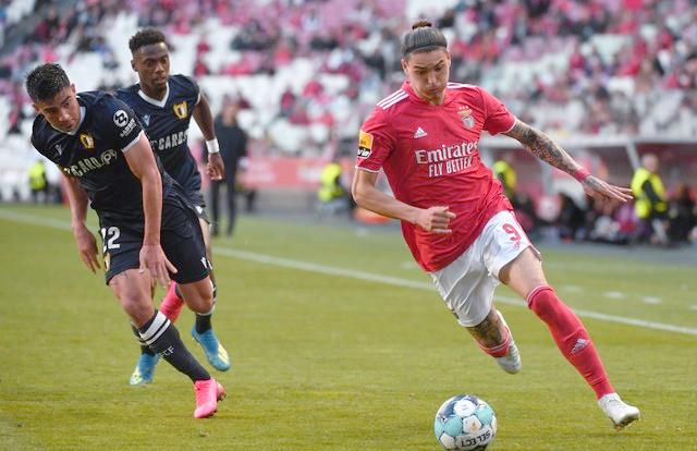 马赛发布备战花絮，关键时刻扳平良机，葡超任务艰巨，阵容厚度经受考验(巴黎vs马赛)