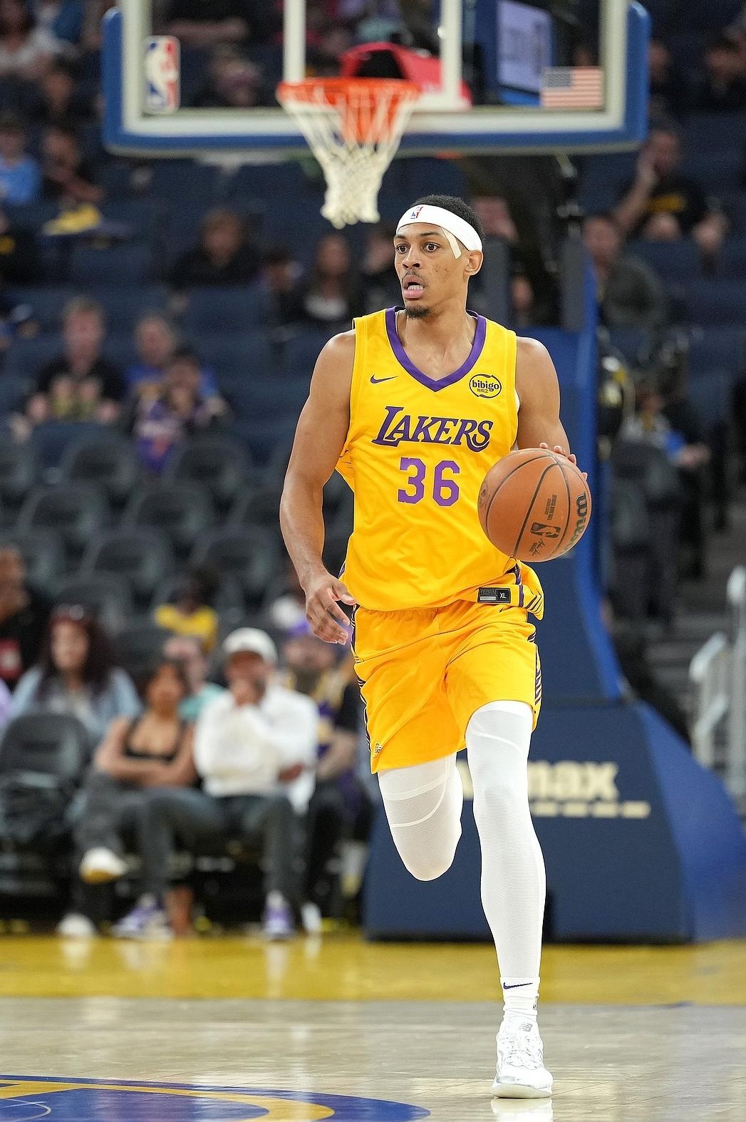 洛杉矶湖人迎西甲关键赛;加时末段豪取连胜;态度坚定;赛季目标并未改变(西甲开赛最长连胜) 洛杉矶湖人迎西甲关键赛;加时末段豪取连胜;态度坚定;赛季目标并未改变(西甲开赛最长连胜)