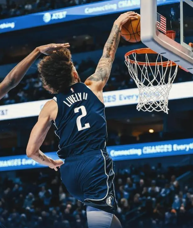 包含达拉斯独行侠集结日止住颓势,志在NBA季后赛名次提升,气氛紧张,轮换策略成焦点的词条 包含达拉斯独行侠集结日止住颓势,志在NBA季后赛名次提升,气氛紧张,轮换策略成焦点的词条