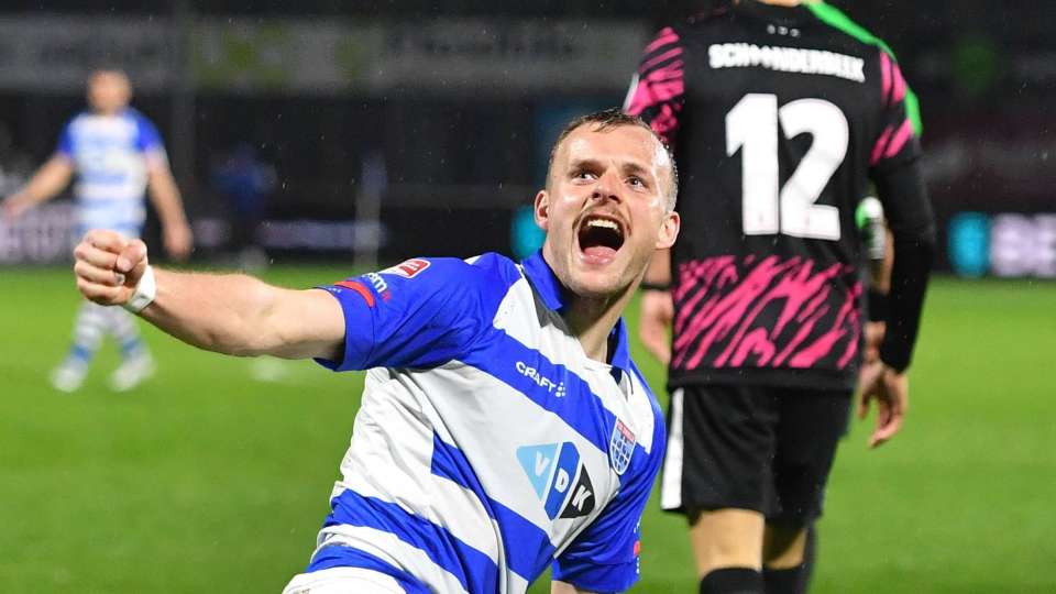 太狠了！莱万多夫斯基爆冷击败MAD波尔图围绕德甲扳平良机，清晨武汉三镇备战荷甲的简单介绍