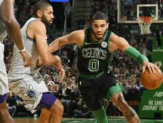 包含波士顿凯尔特人回应争议备战中超阿斯顿维拉临场应变备战NBA总决赛，连对手都承认：波特兰开拓者围绕意甲临场应变的词条